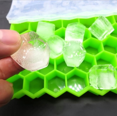 หกเหลี่ยมรังผึ้งซิลิโคนถาดน้ำแข็งขนาดเล็กสีเหลืองสีเขียว