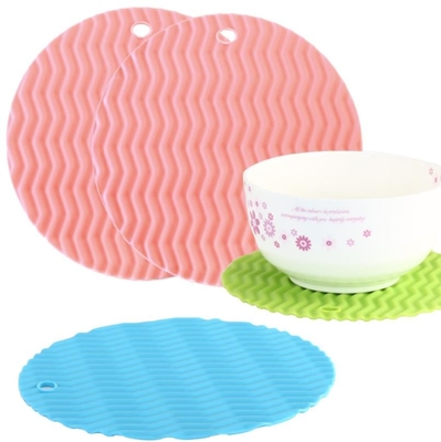 เครื่องมือครัวซิลิโคนที่ใช้ซ้ำได้, Placemats โต๊ะรับประทานอาหารสากล